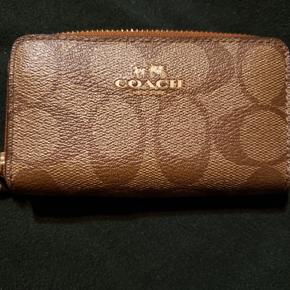 Leather Signature Coach Change Purse
